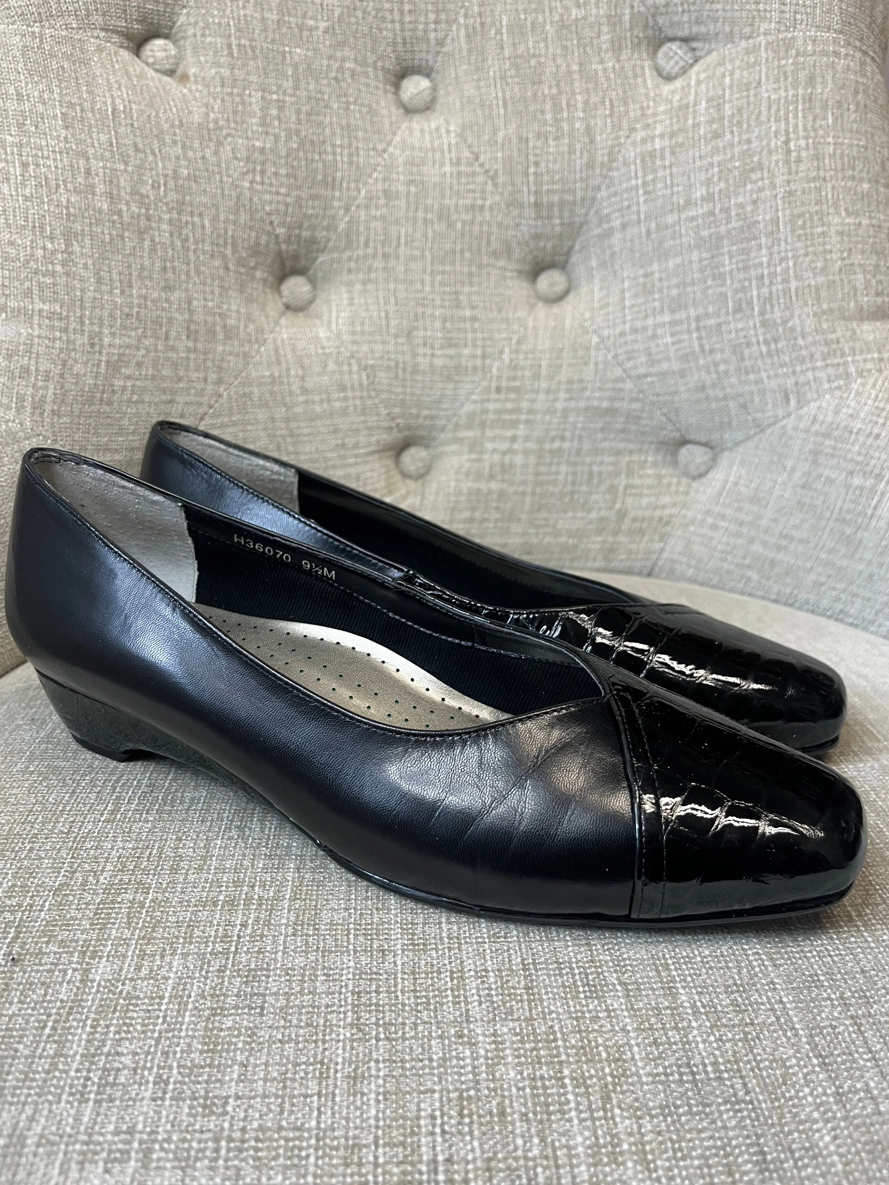 Vintage Rod Hommerson Heels (Size 9.5)